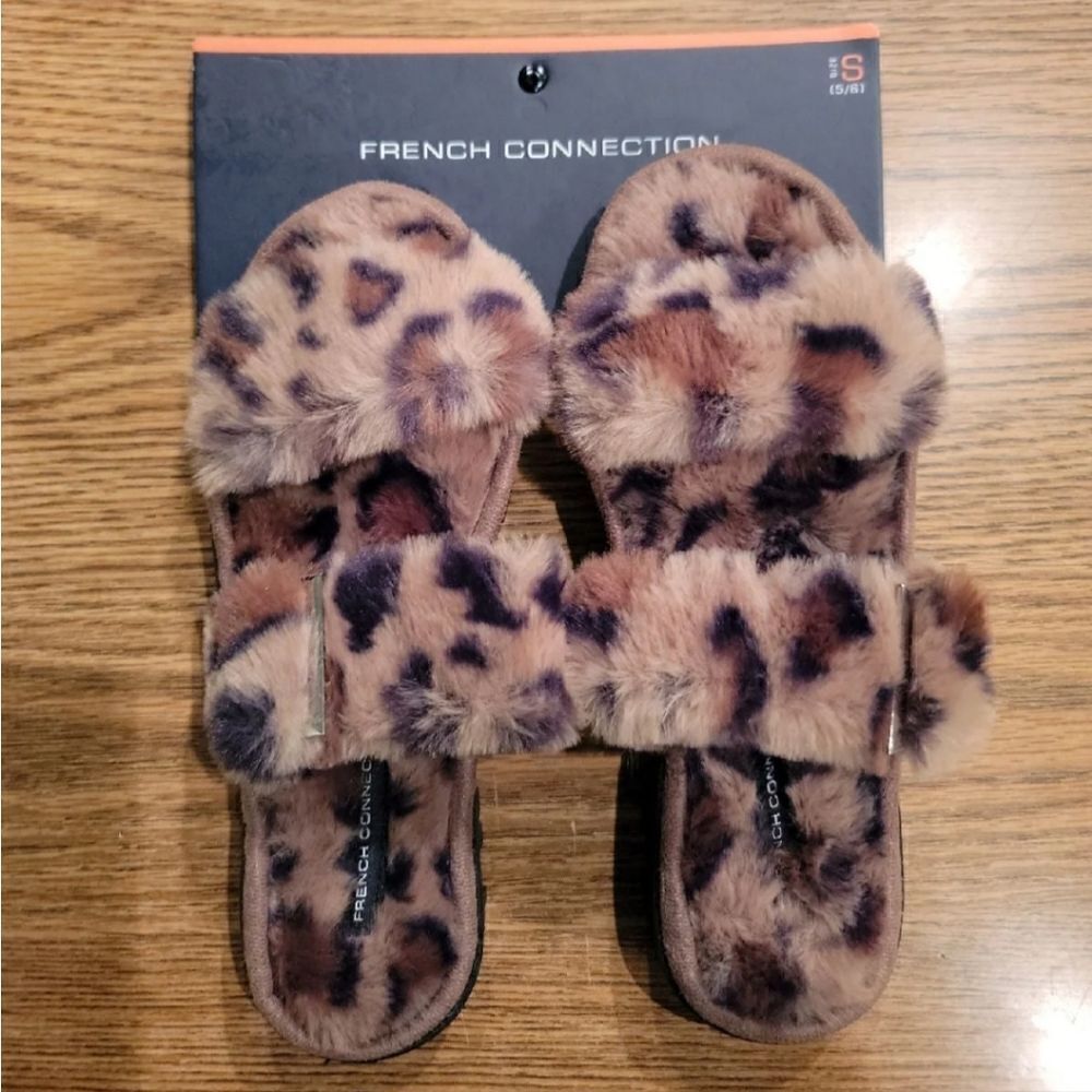 New French Connection Buckle Leopard Print Slippers